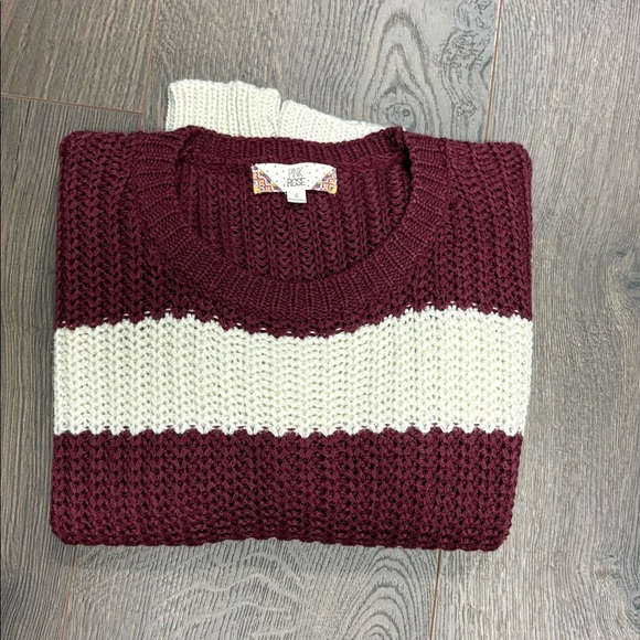Burgundy and Beige striped Knit Sweater S - perfect condition!! - Picture 9 of 9